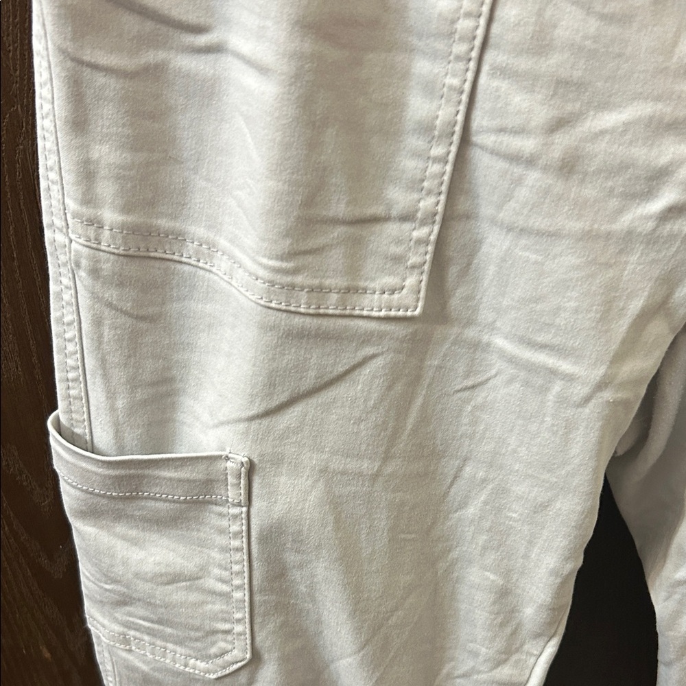Cargo Drawstring Pants - Picture 3 of 4